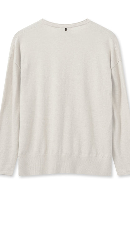 Tani v neck knit